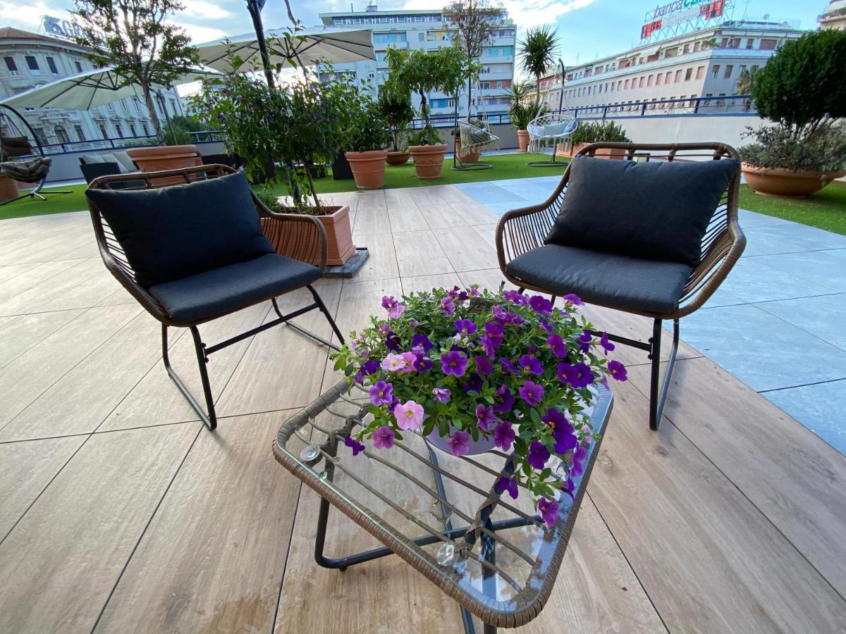 Myhome 75 Premium Luxury B&B เปสการา ภายนอก รูปภาพ