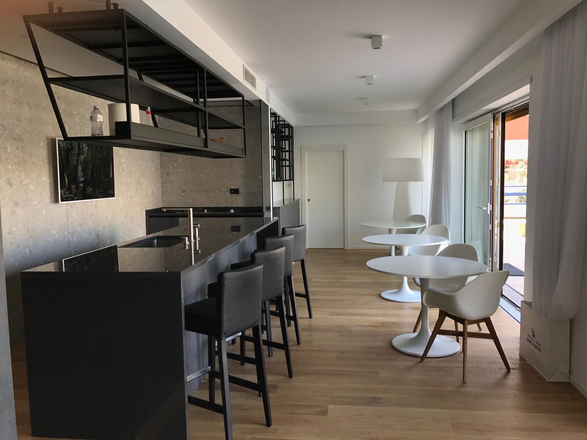 Myhome 75 Premium Luxury B&B เปสการา ภายนอก รูปภาพ