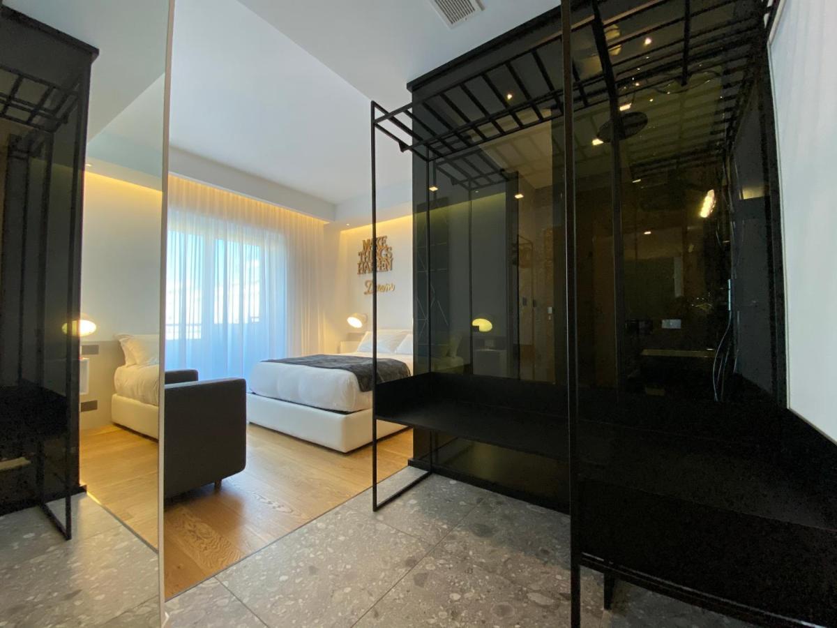 Myhome 75 Premium Luxury B&B เปสการา ภายนอก รูปภาพ